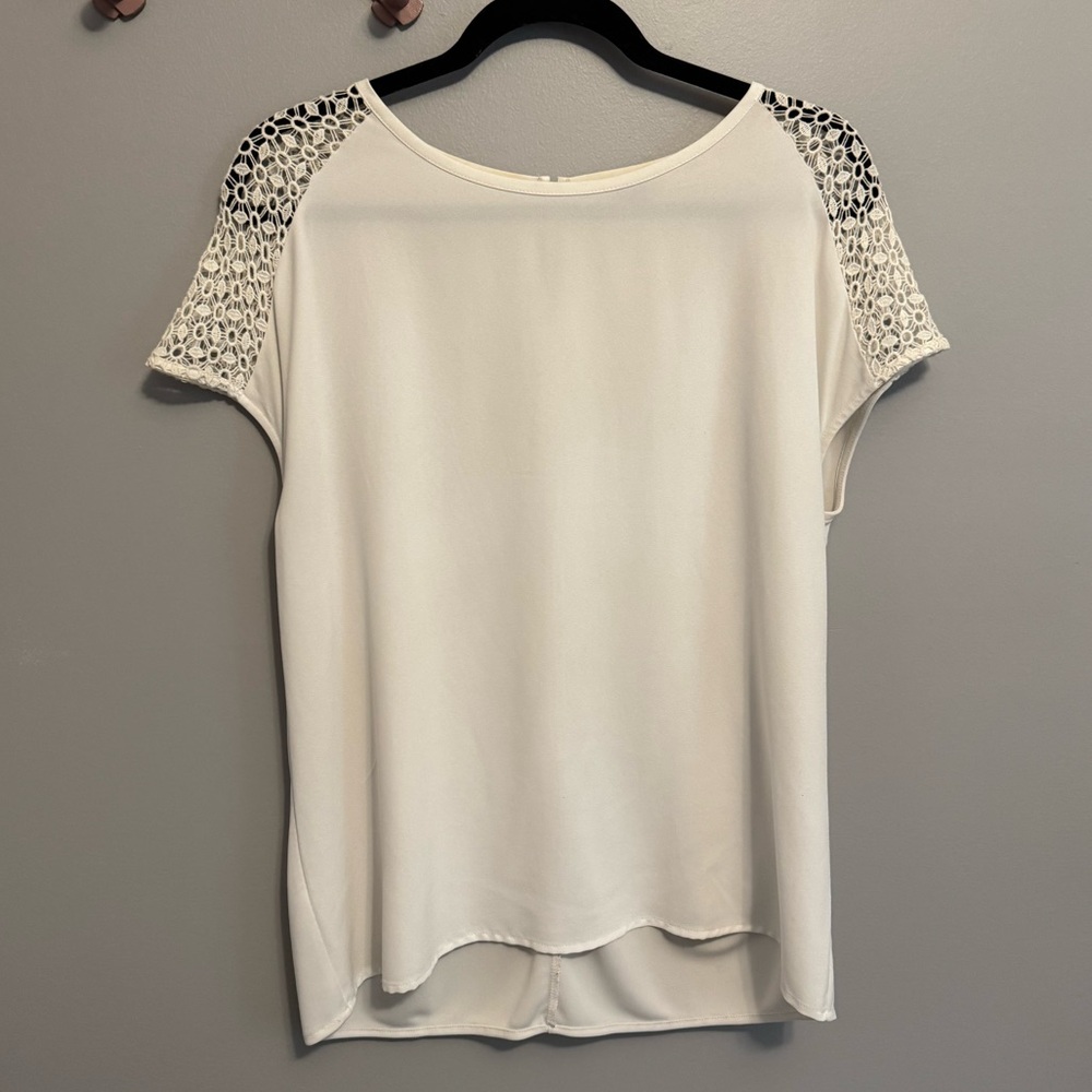 Elegant White Lace Sleeve Women's Top